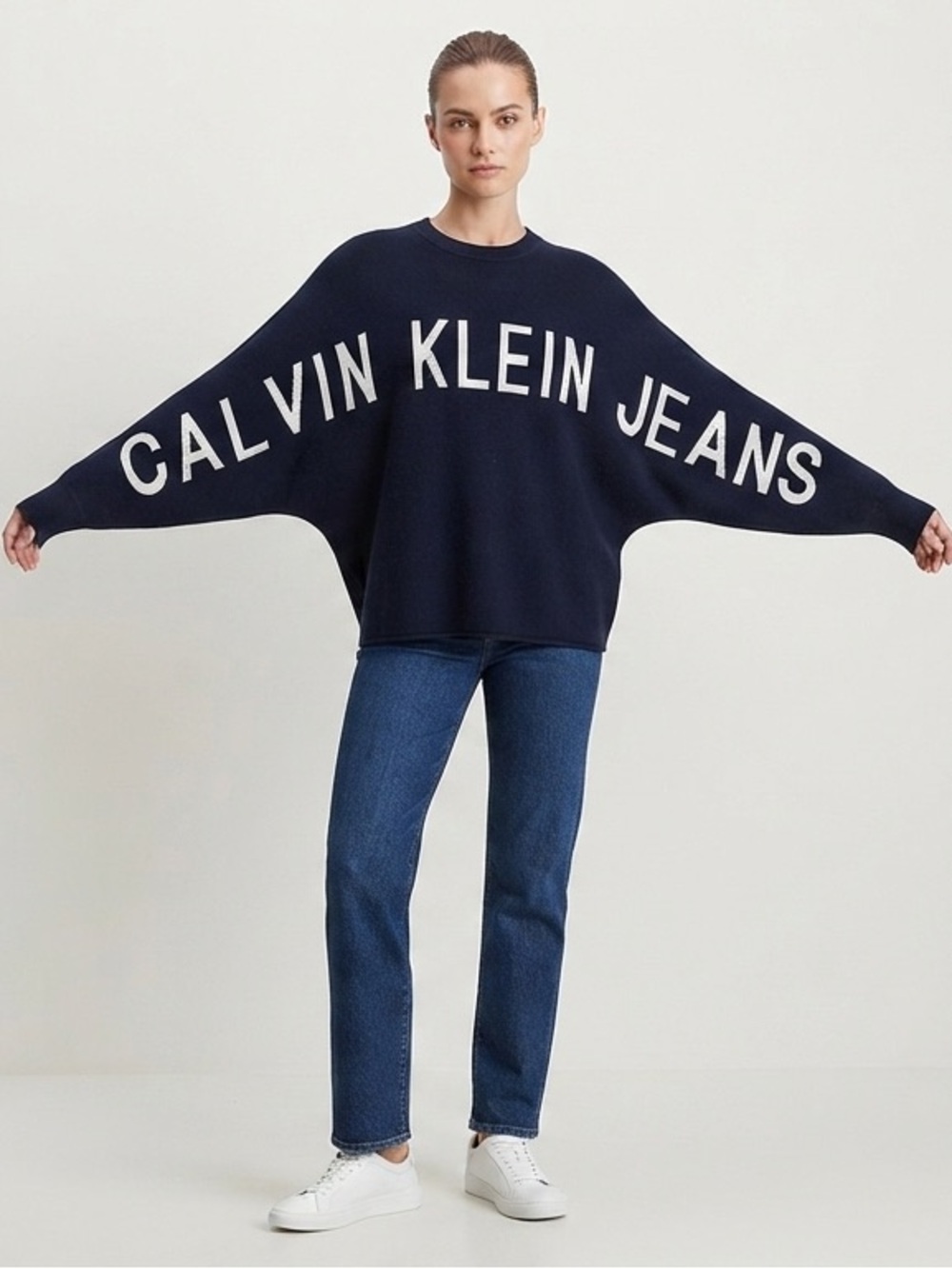 Calvin Klein Jeans Monogram Logo Dolman Sleeve Knit Sweater Size Medium